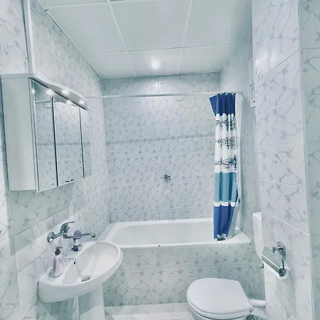 Апартаменты 2 Bedroom With Garage *