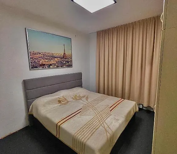 2 Bedroom With Garage サンダンスキ